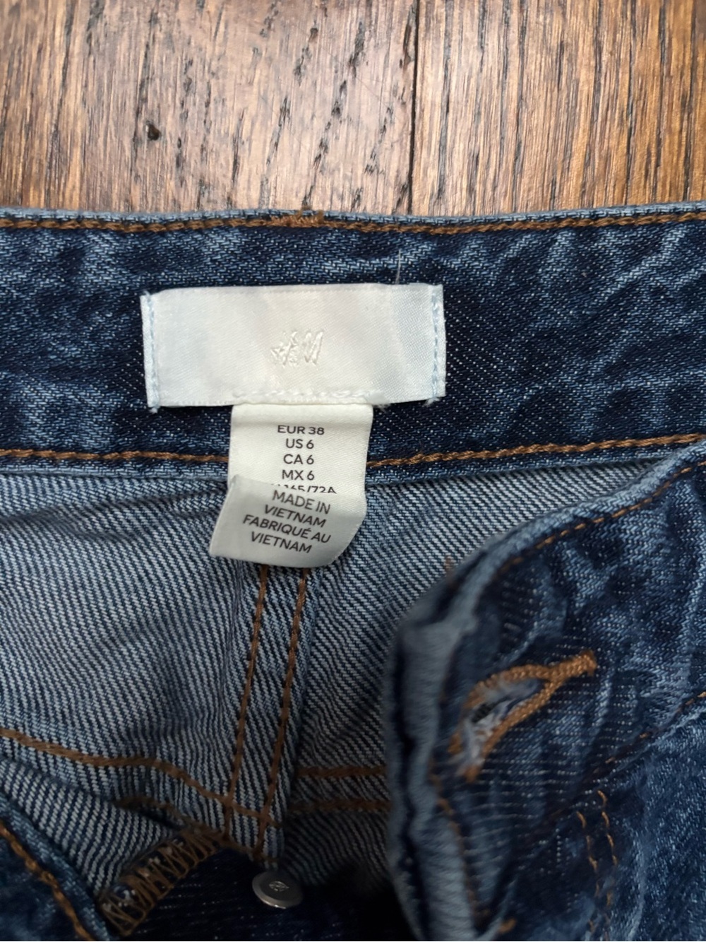 H&M Wide-Cut jeans regular rise - Picture 6 of 9
